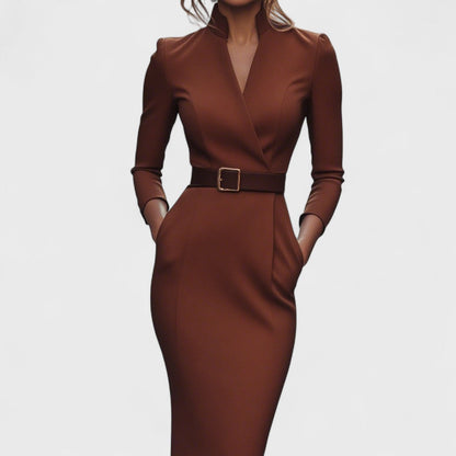 Lira™ | Mandarin Luxe – Maxikleid mit Gürtel