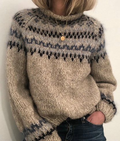 Roseline | Warmer Pullover mit Weichem Kragen