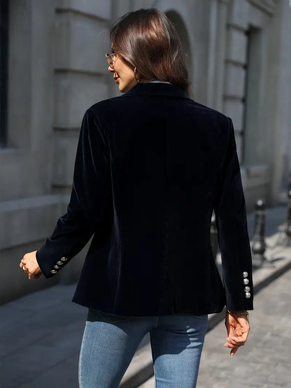 JULISSA | ELEGANTER VELVET BLAZER