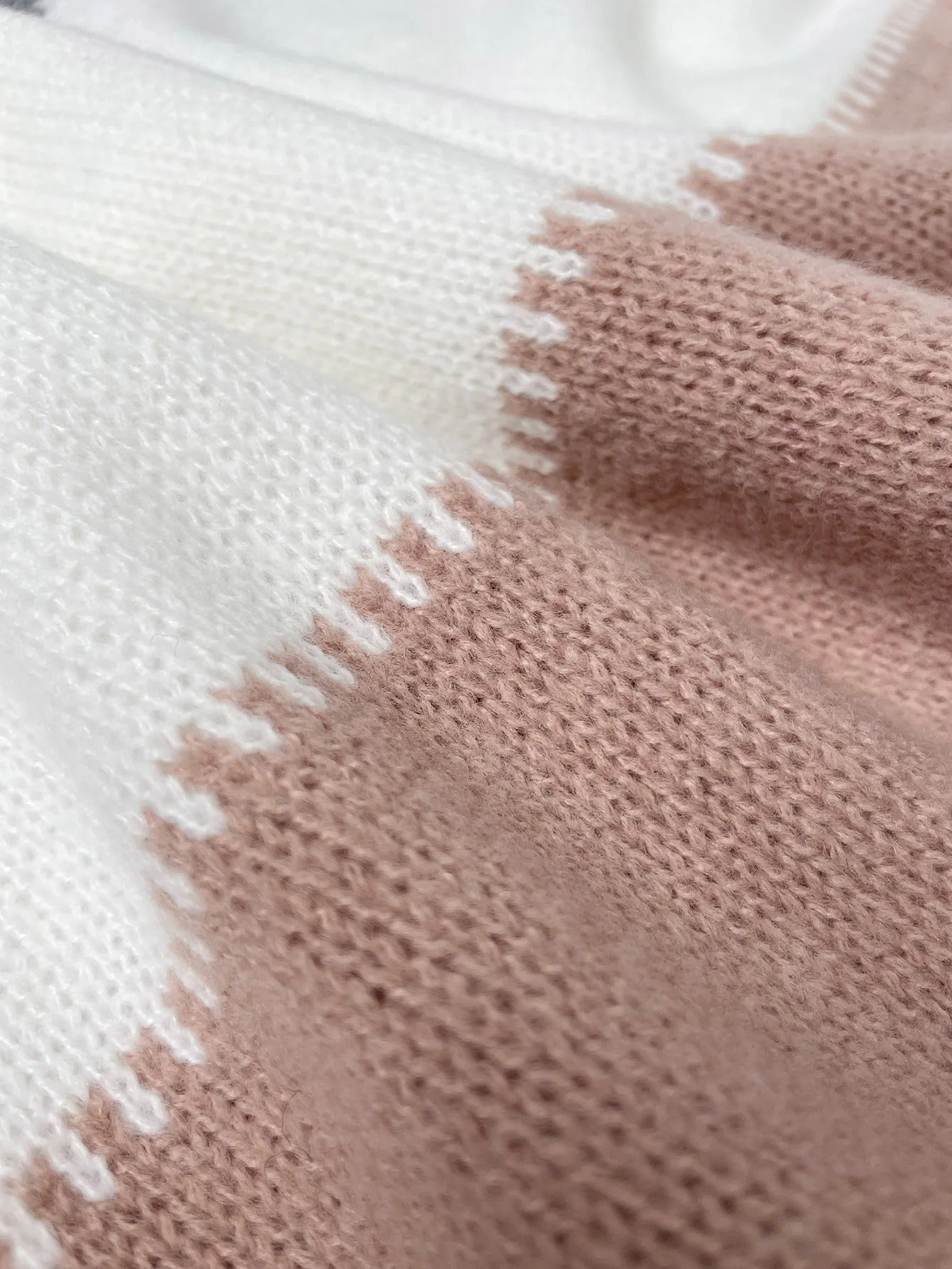 Lela | Auffälliger Leopardenpullover
