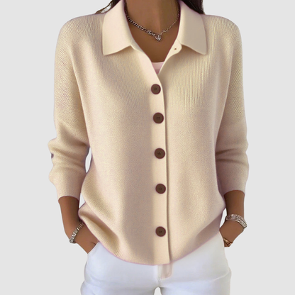 Joanna | Strickjacke mit Knöpfen