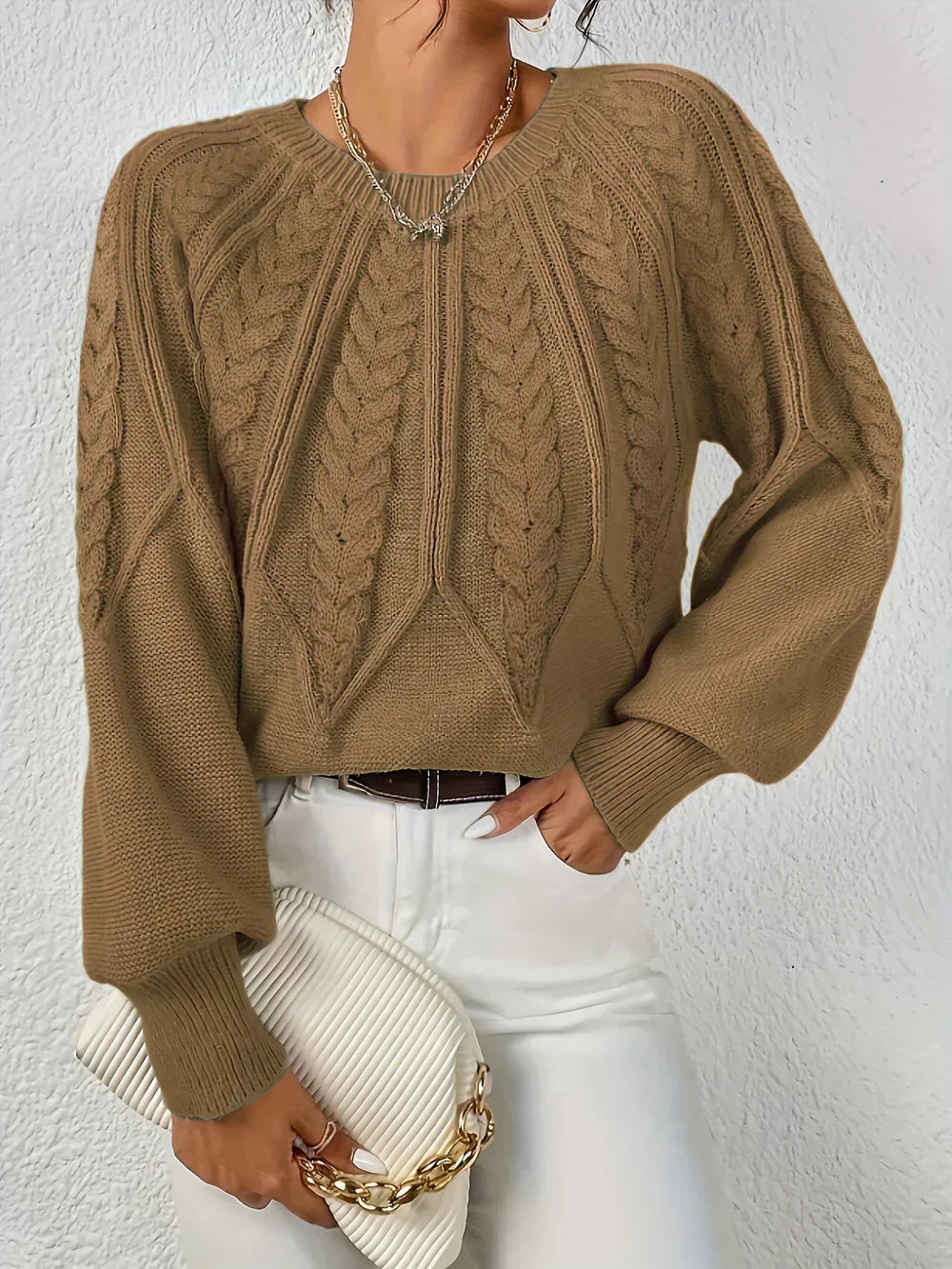 Rita | Elegante Strickware mit Geflechtmuster