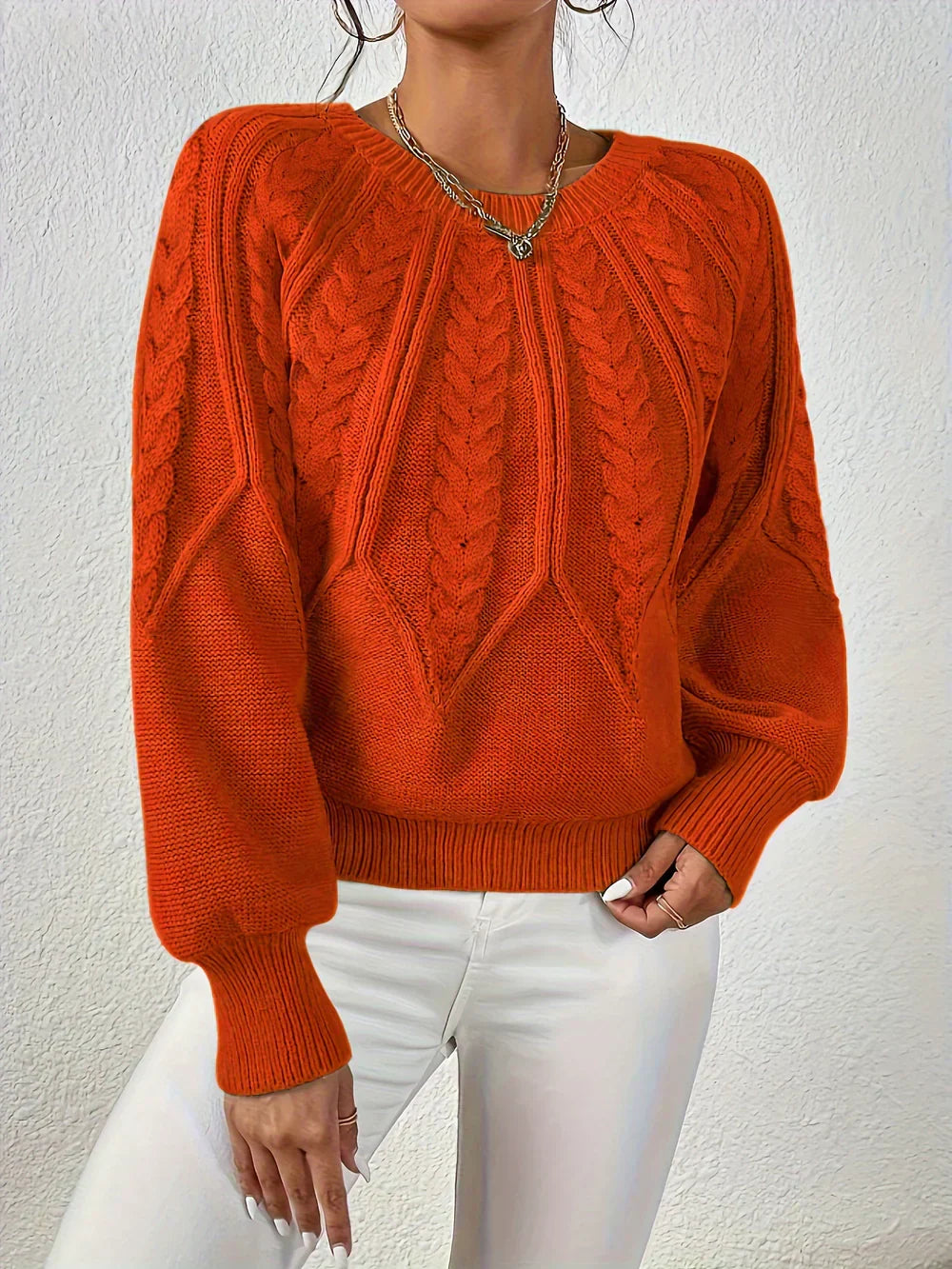 Rita | Elegante Strickware mit Geflechtmuster
