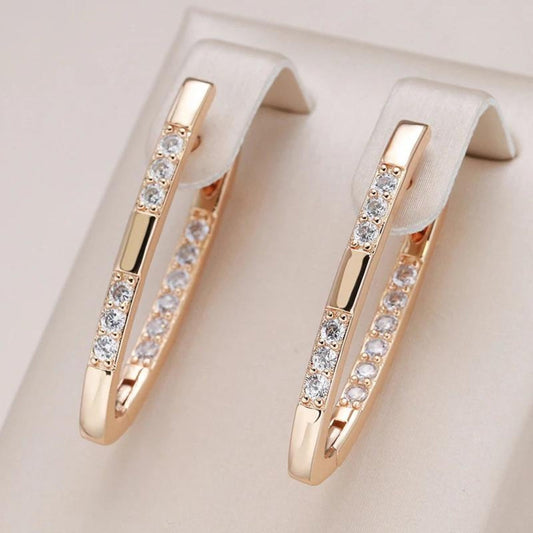 Elegante Ohrringe aus kubischem Zirkon in Gold