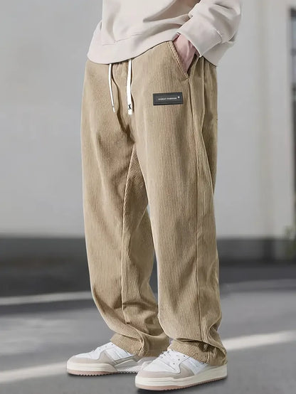 ComfortFit Corduroy-Hosen – Weicher, gerippter Stoff mit entspannter Passform