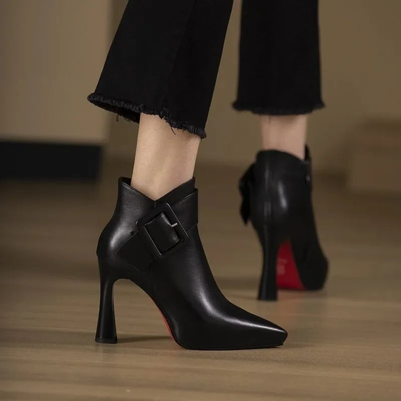 Johanna | Stiefel mit Schnalle