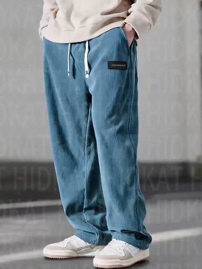 ComfortFit Corduroy-Hosen – Weicher, gerippter Stoff mit entspannter Passform