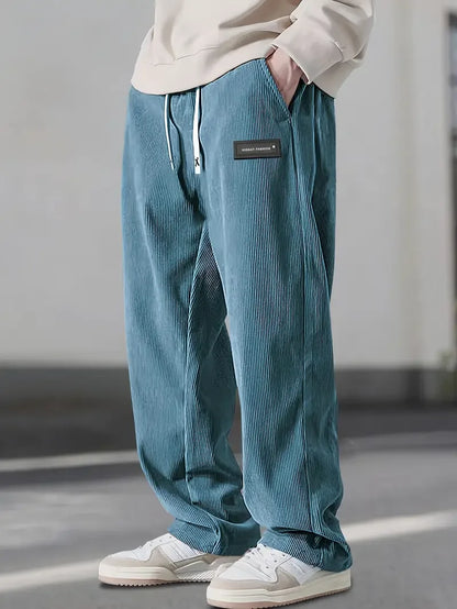 ComfortFit Corduroy-Hosen – Weicher, gerippter Stoff mit entspannter Passform