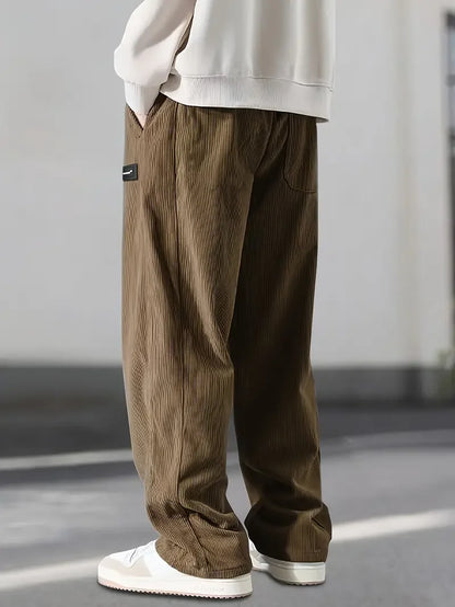 ComfortFit Corduroy-Hosen – Weicher, gerippter Stoff mit entspannter Passform