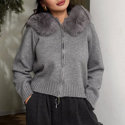 Damen-Cardigan mit Kapuze und Kunstfellbesatz