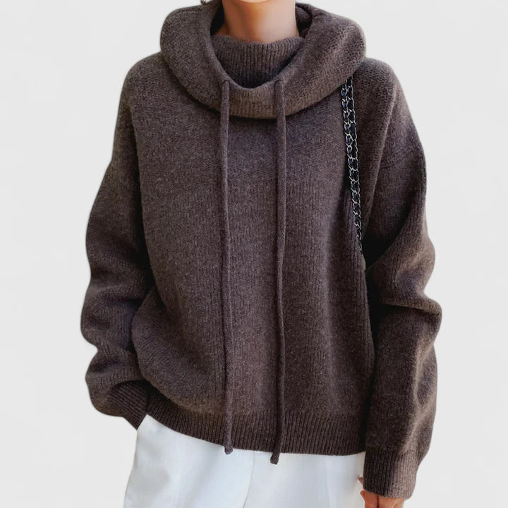 Marie | Cozy Pullover mit hohem Kragen und Kapuze