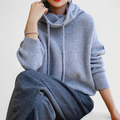 Marie | Cozy Pullover mit hohem Kragen und Kapuze