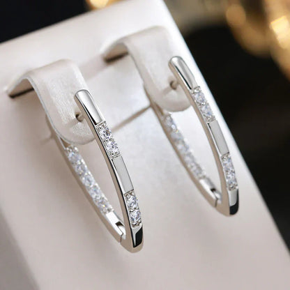 Elegante Ohrringe aus kubischem Zirkon in Gold
