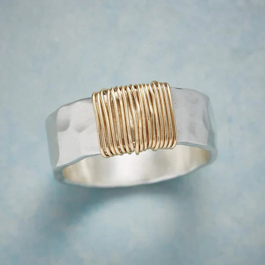 Vintage-Goldring mit Silberdraht