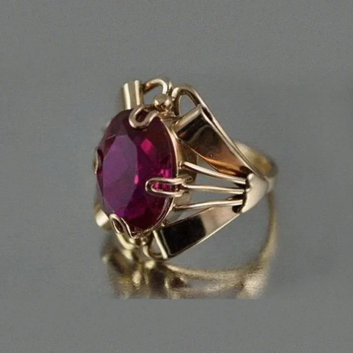 Vintage-Goldring mit Granat-Kristall