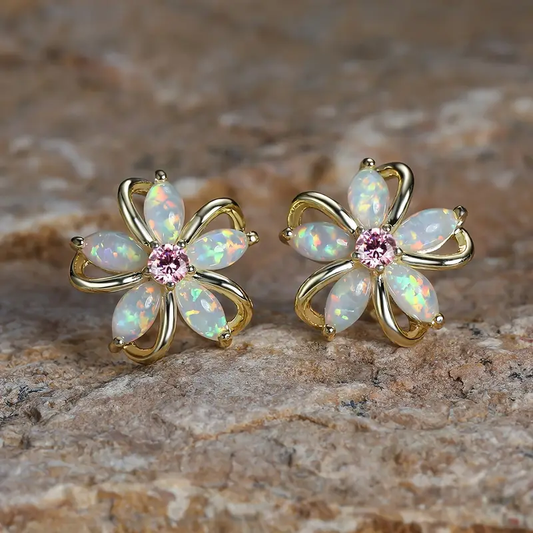 Ohrringe mit Opal-Margeriten
